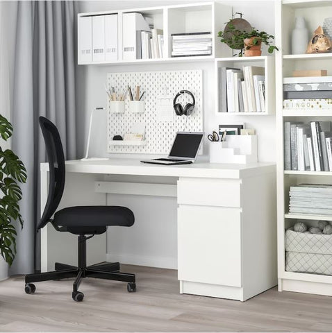 IKEA MALM Desk, White, 140×65 cm